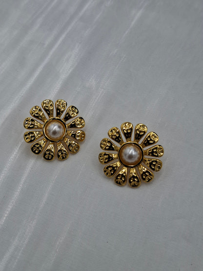 Floral Pearl Stud Earrings