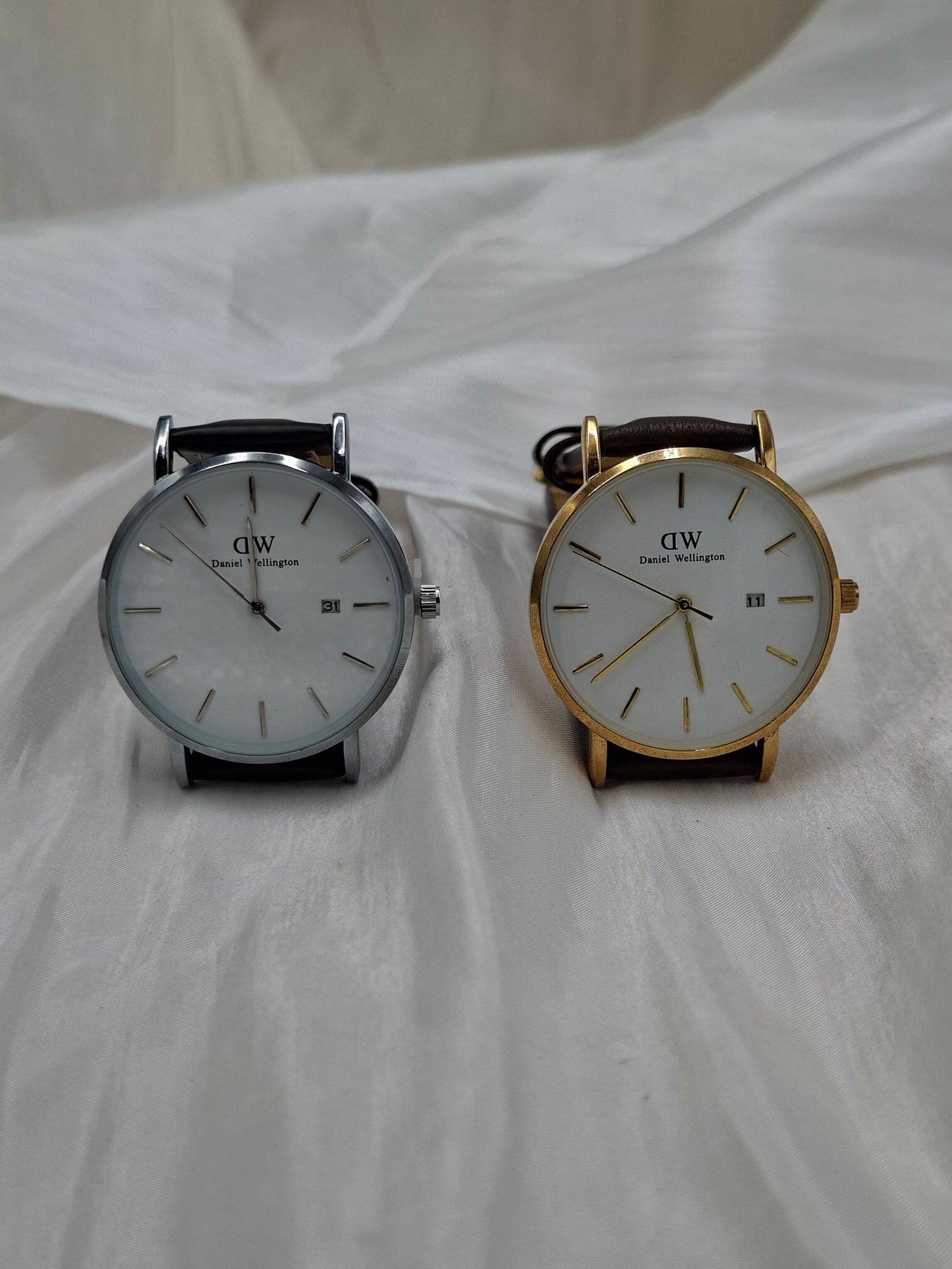 DW Leather Wristwatch
