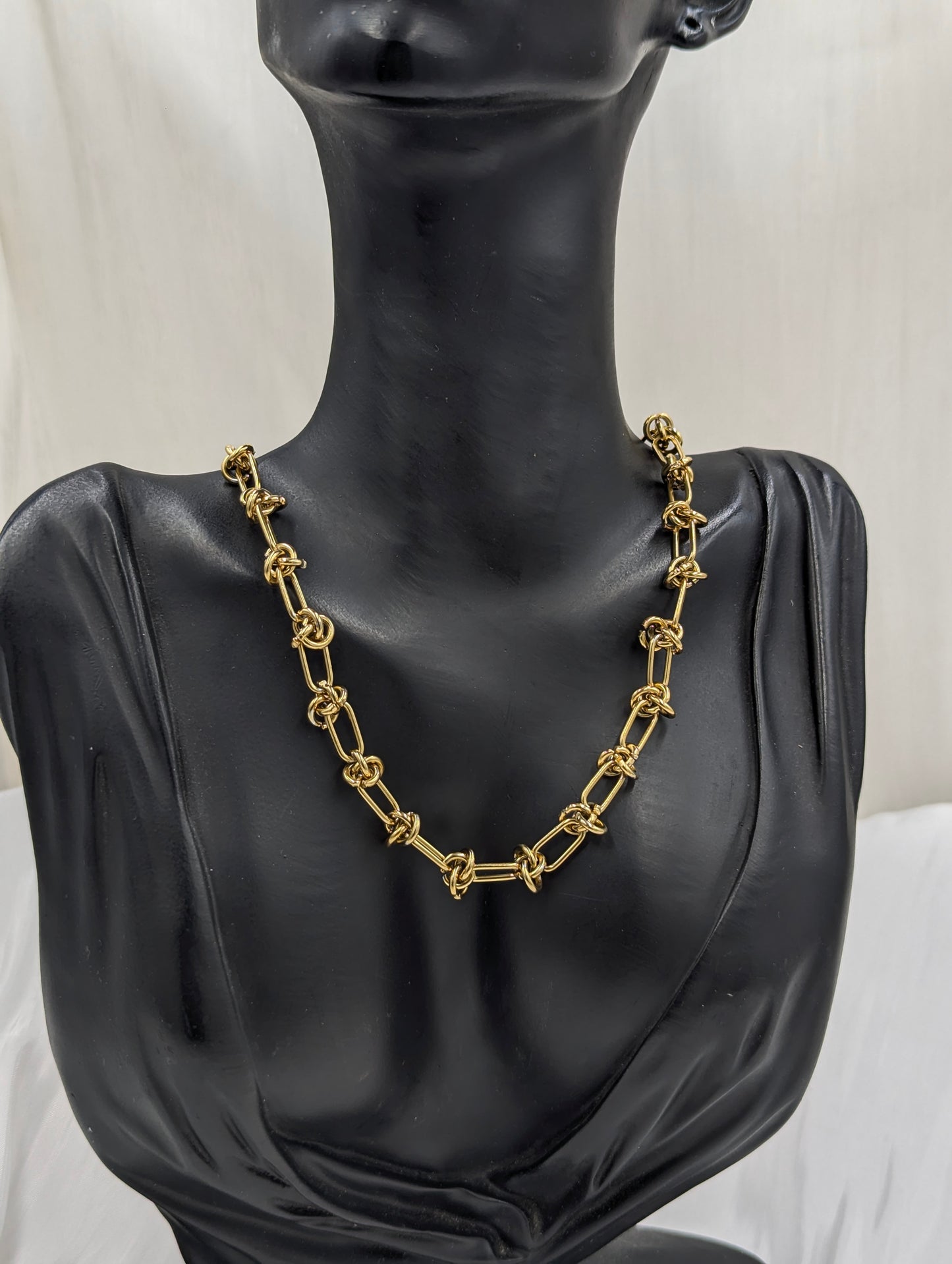 Barbed Necklace