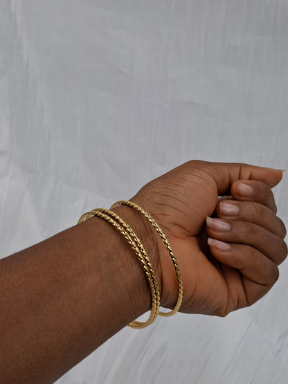 Twist Bangle Set