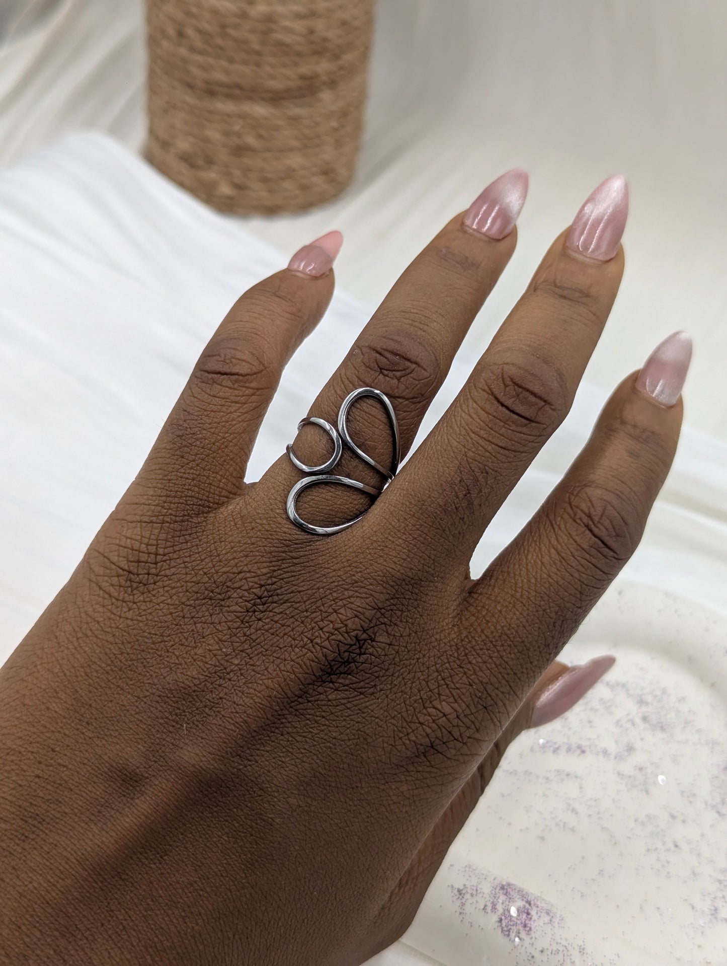 Lily Ring (size 7-9)