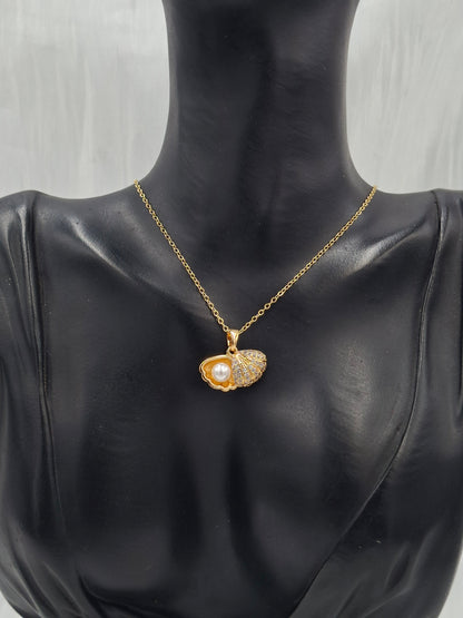 Oyster Pearl Necklace