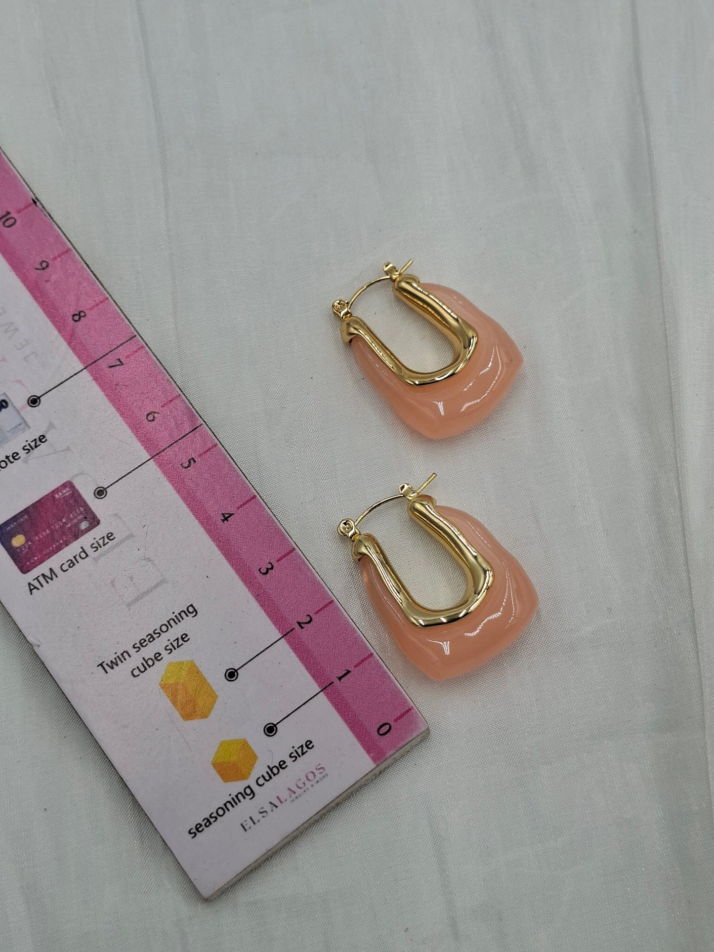 Resin U-shaped Hoops