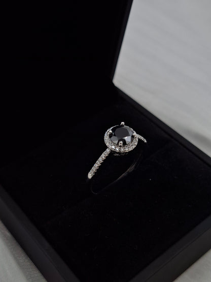 Noir Ivy Ring