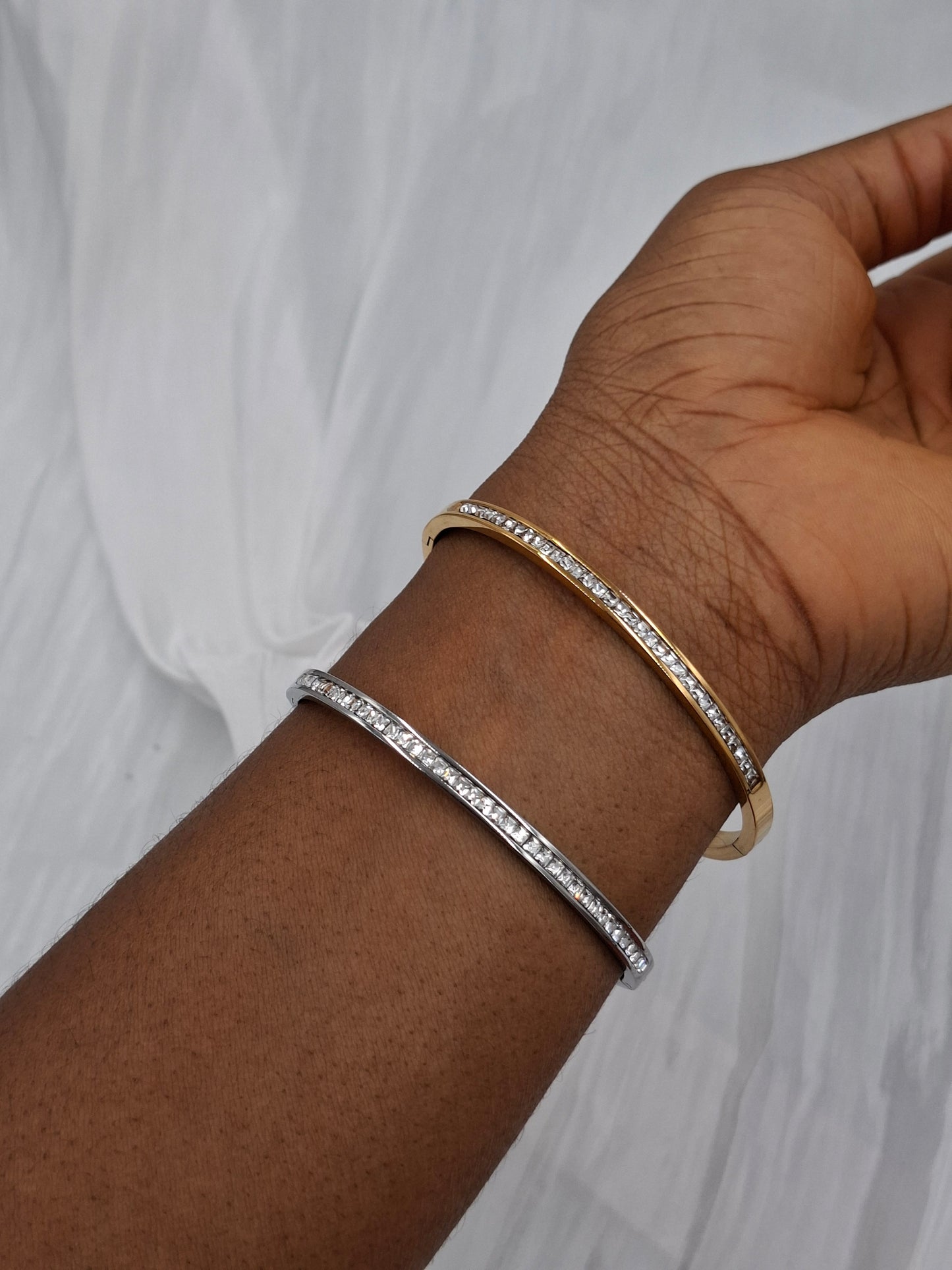 Stoned Slim Bangle