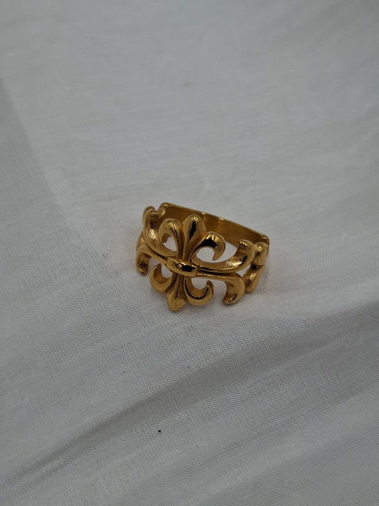 Vintage Ring (size 10)