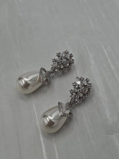 Stylish Pearl Earrings