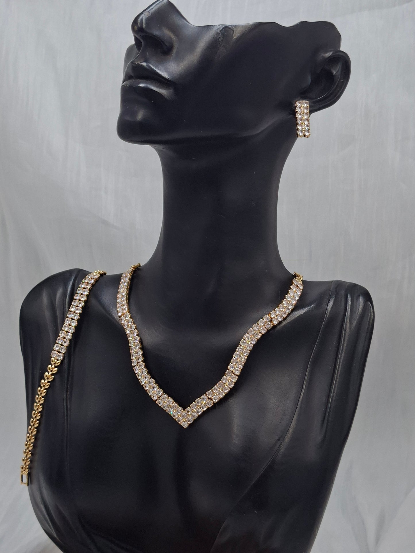 Wavy CZ Necklace Set