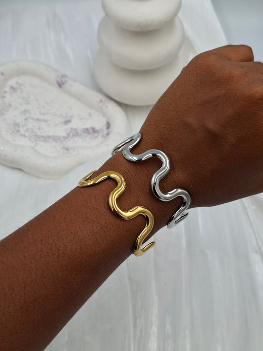 Wave Bangle