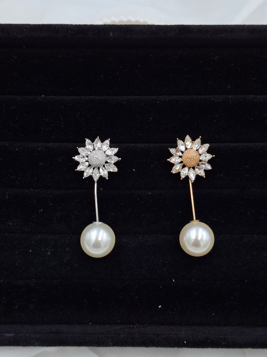 Daisy Brooch