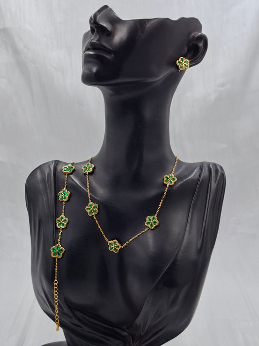 Emerald Clover Necklace Set