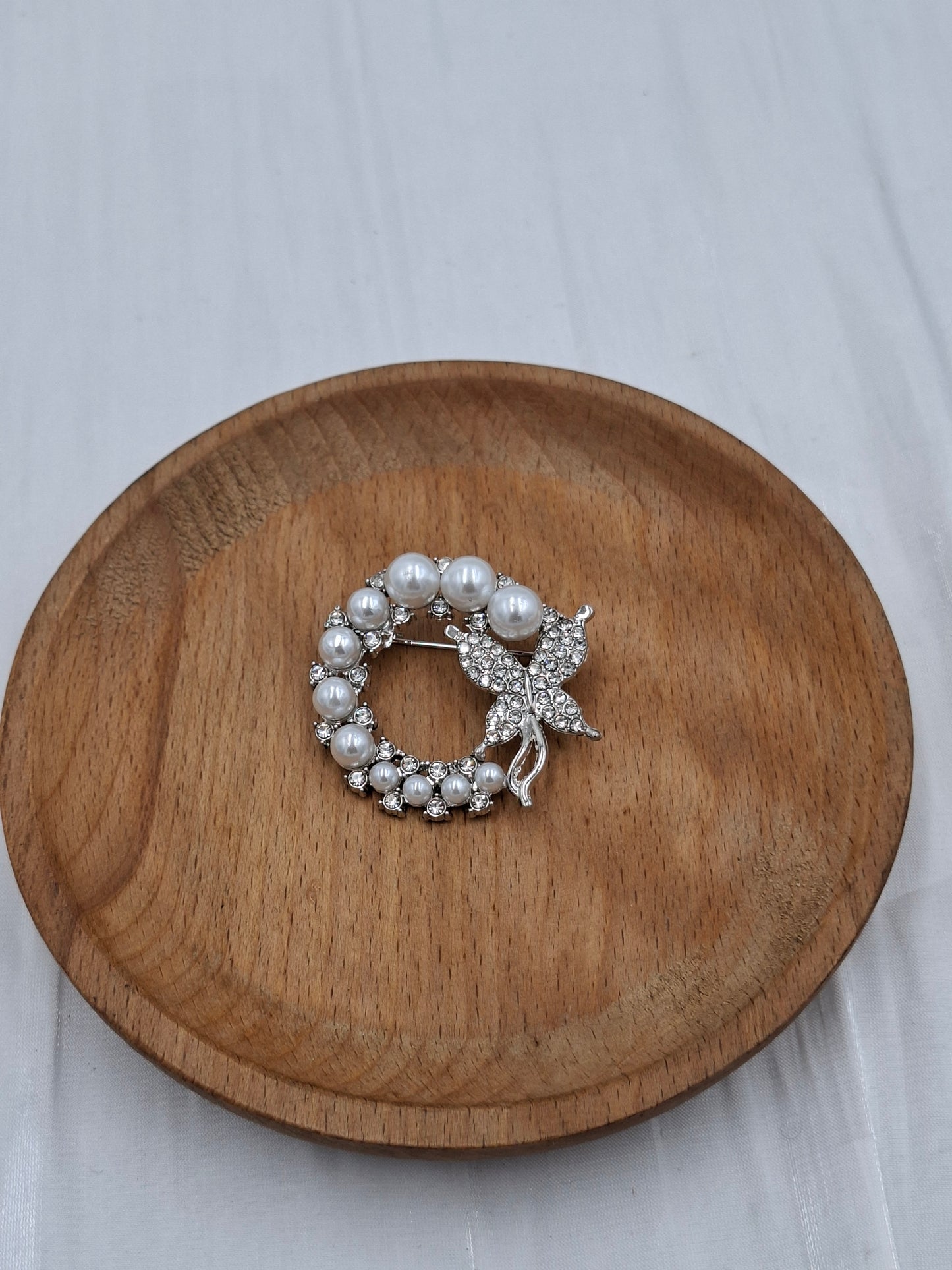 Butterfly Wreath Brooch