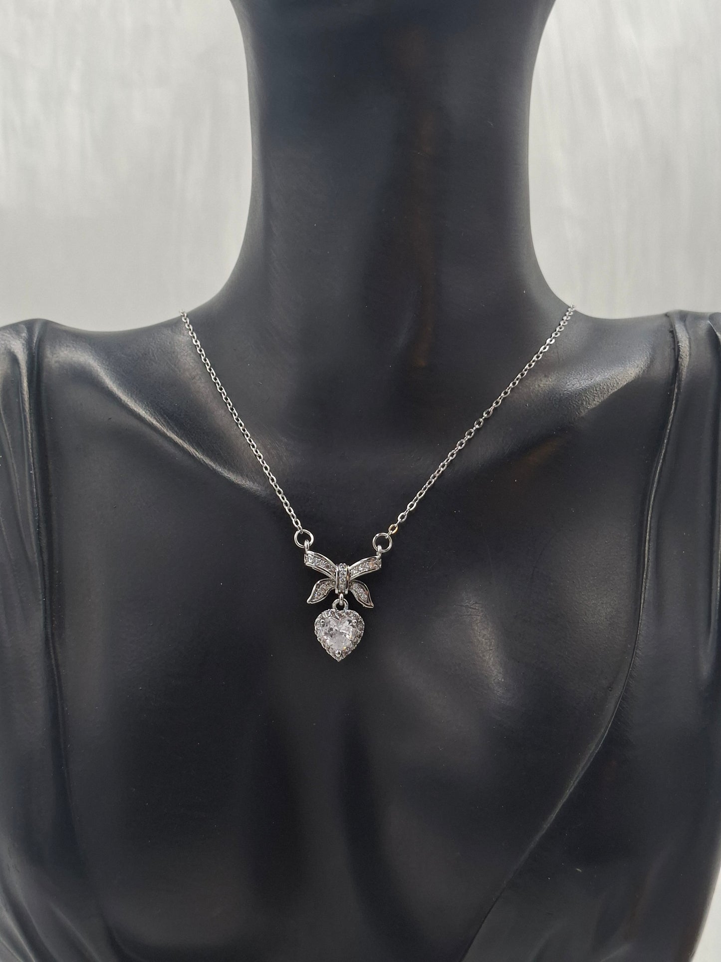 Embellished Bow Necklace