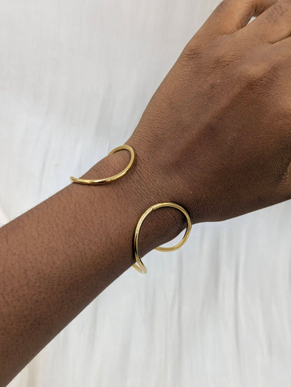 Cleo Bangle