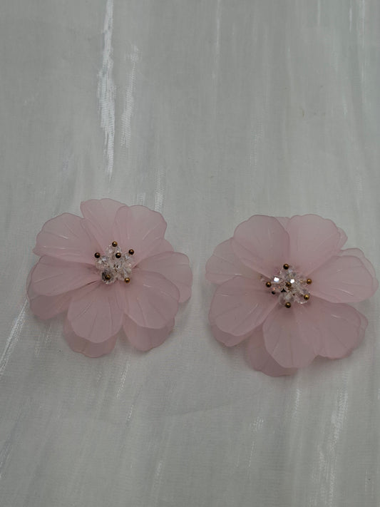 Pale Pink Flower Earrings