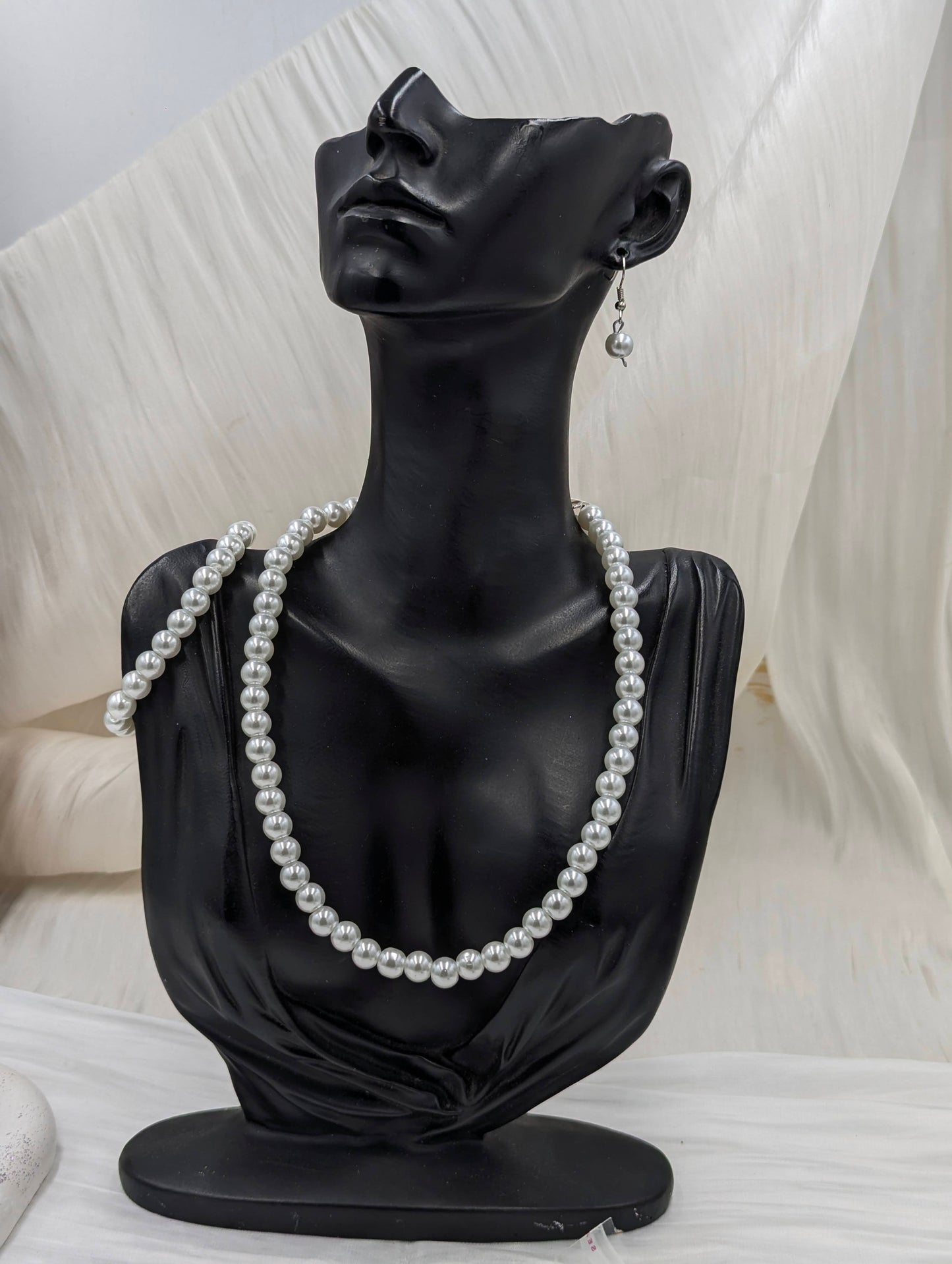 Pearl Necklace Set