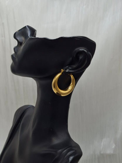 Crescent Hoops