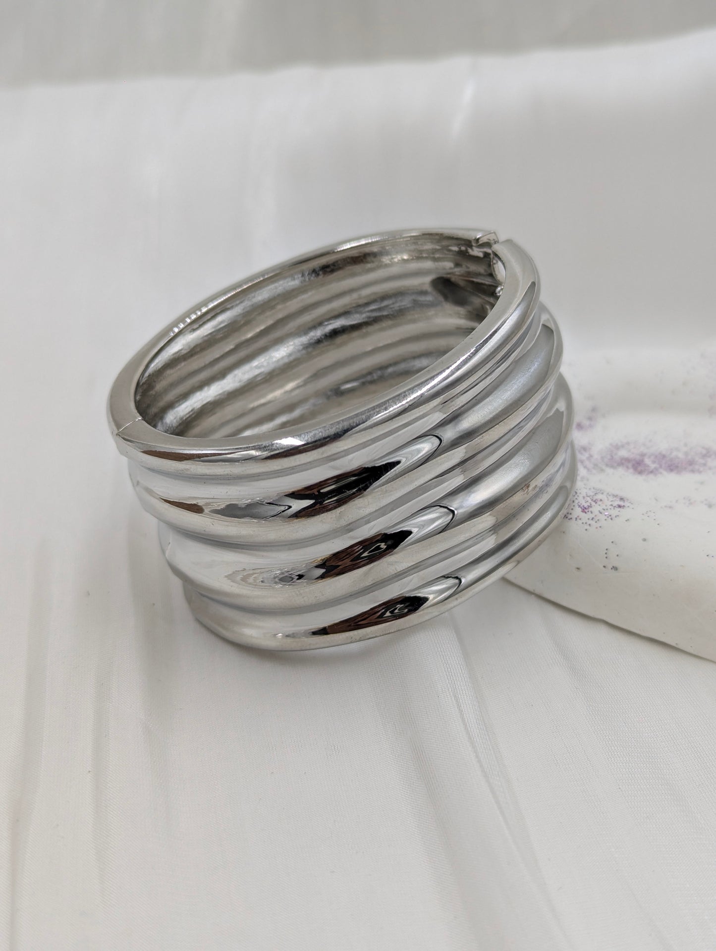 Row Chunky Bangle