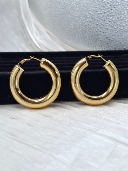 Round Hoops