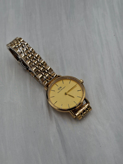 Gold Plain DW Wristwatch
