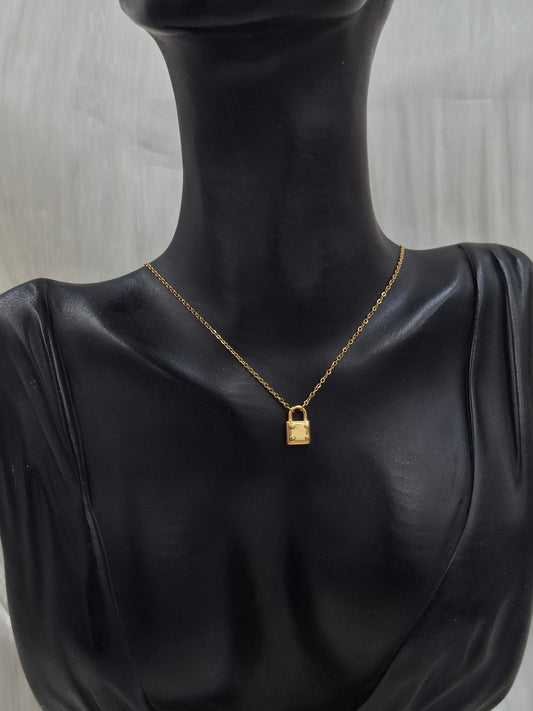 Kip Necklace
