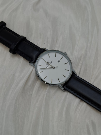 DW Leather Wristwatch