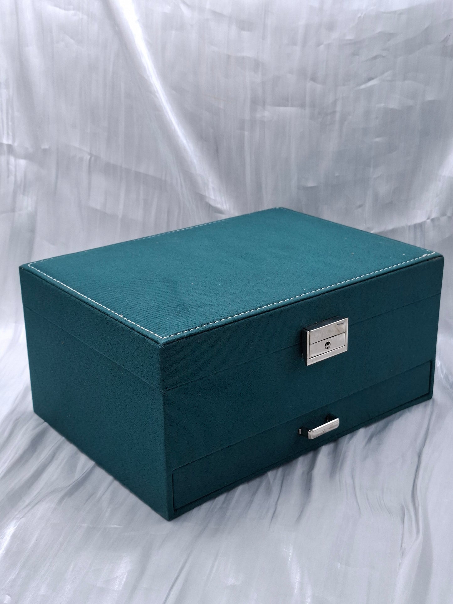 Emerald Jewelry Organizer