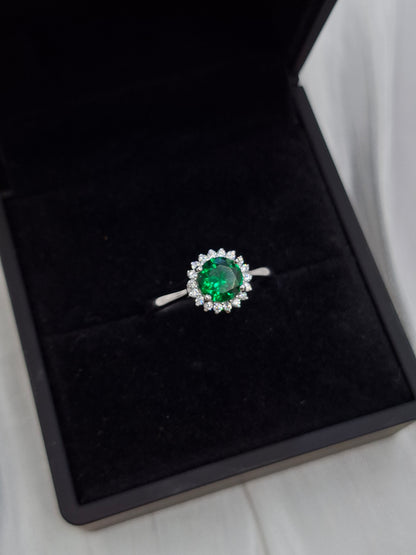 Emerald Sparkle Ring