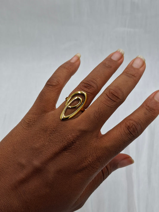 Curvy Ring (adjustable)