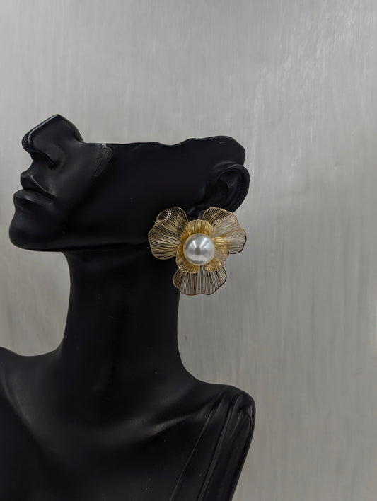 Mesh Flower Earrings