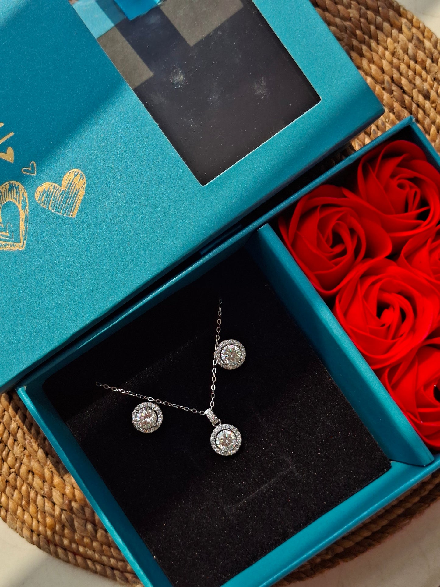 Ivy Moissanite Set