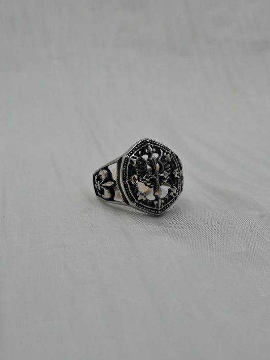 Fleur-de-lis Ring (size 13)