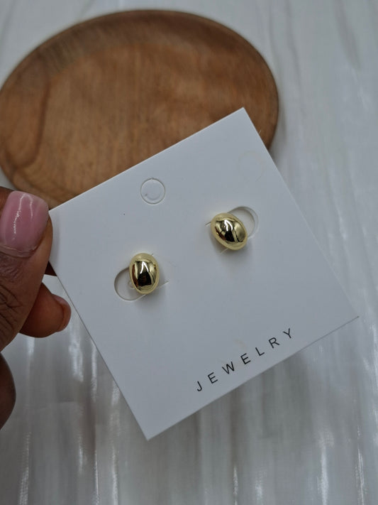 Pea Clip On Earrings