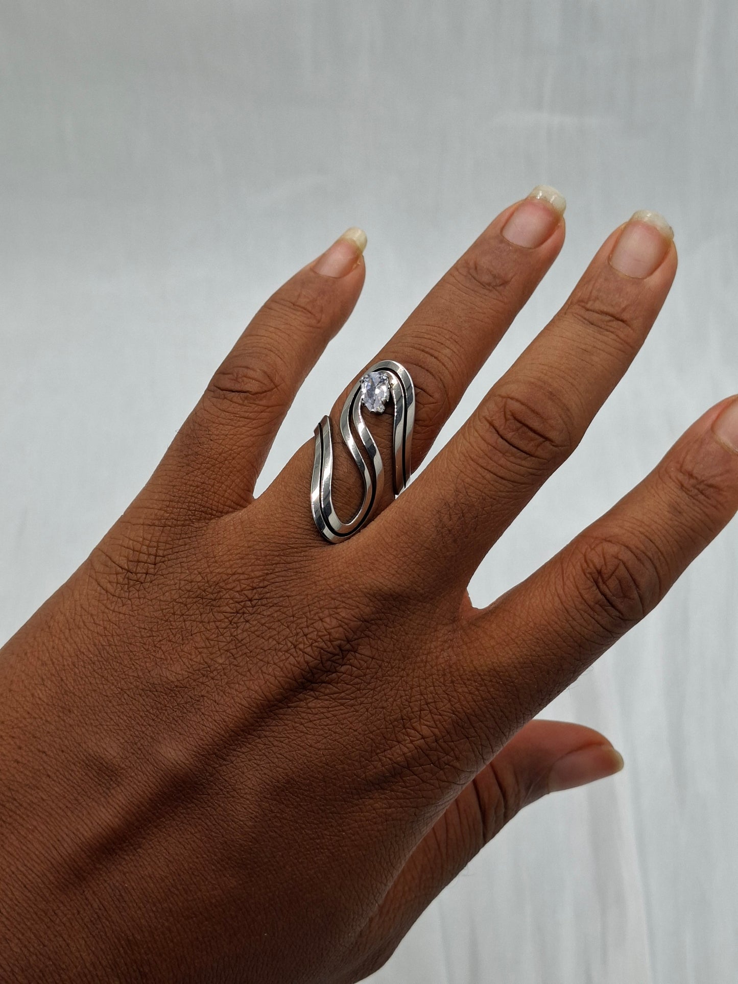 Stoned Cursive Ring (7-10)