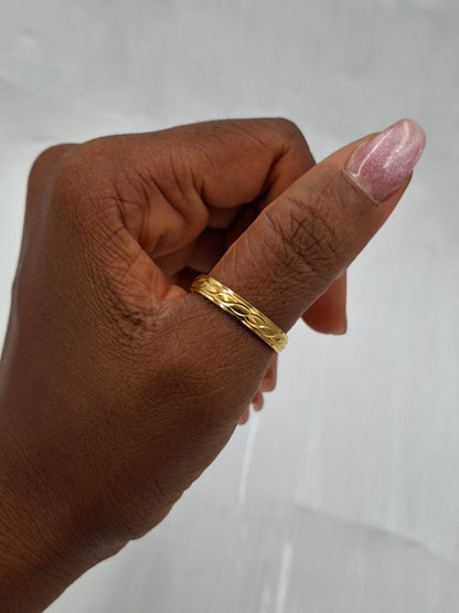 Gold Wheat Band (size 11)