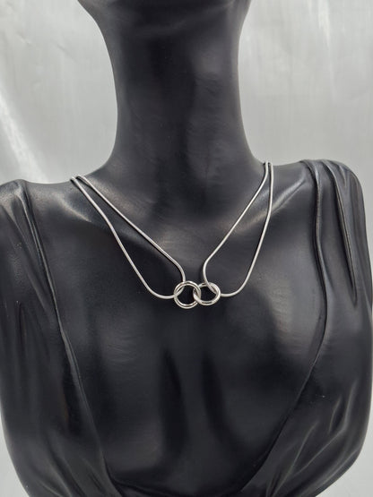 Intertwined Hoop Necklace