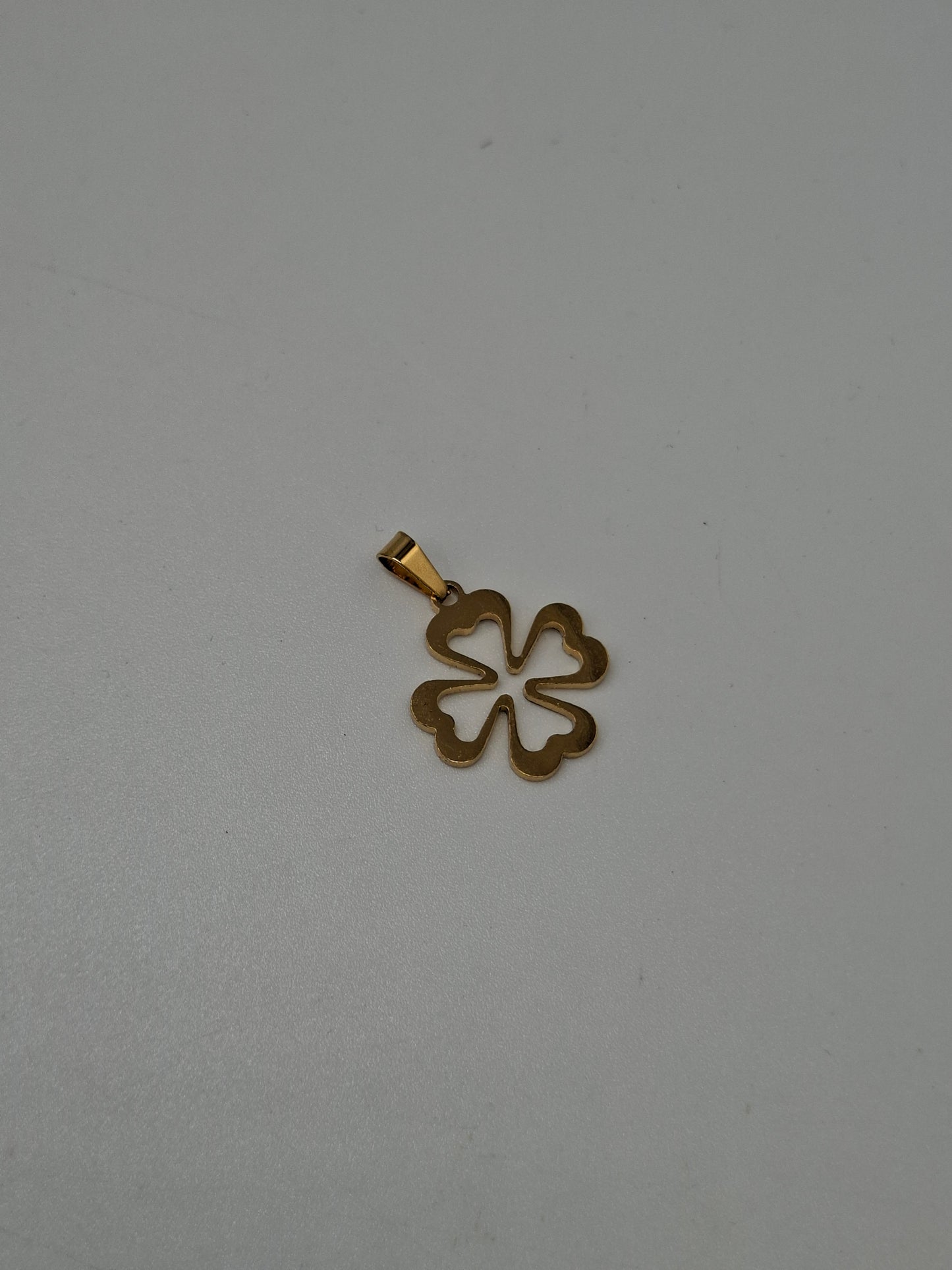 Clover Pendant