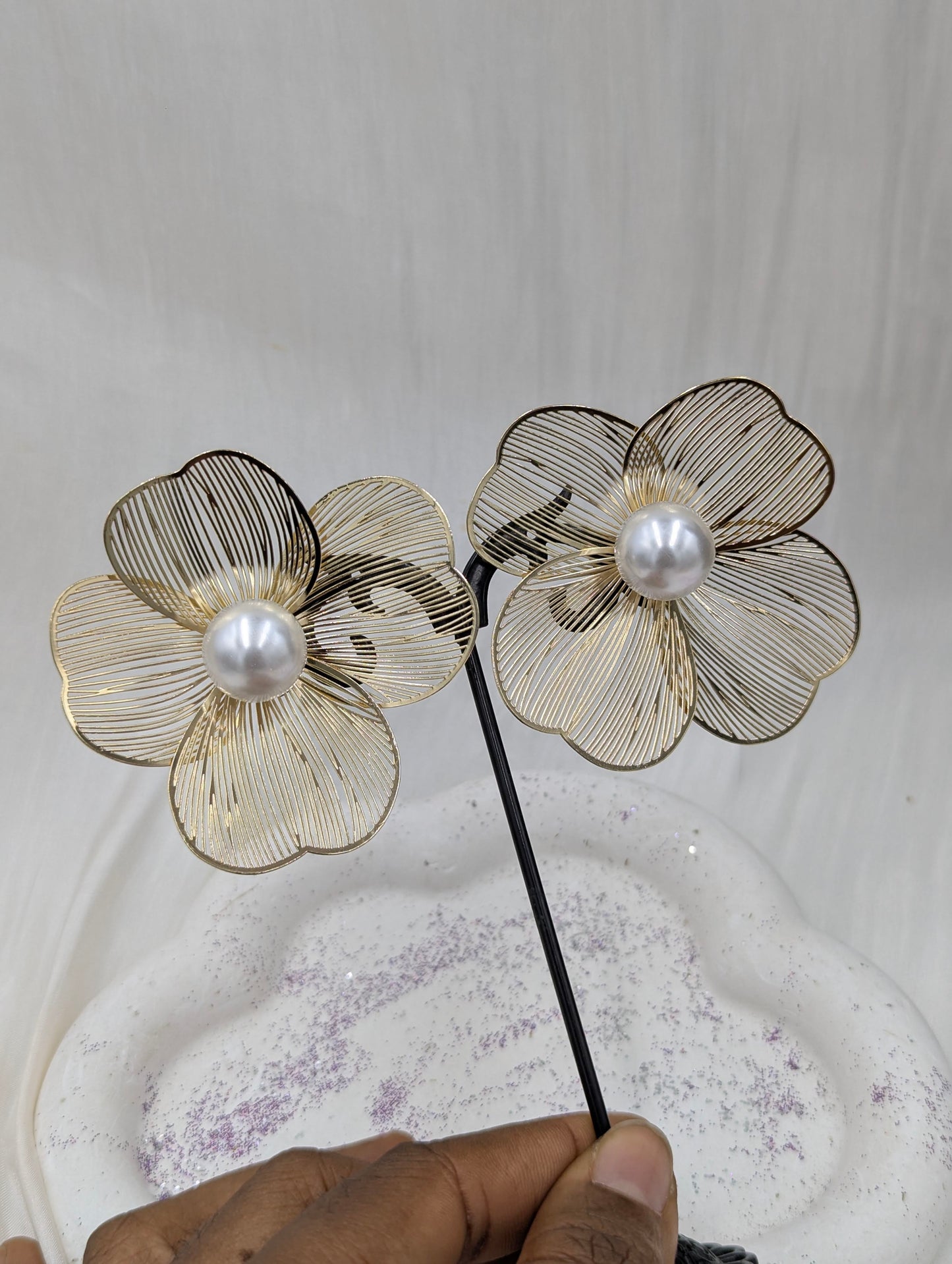 Mesh Flower Earrings