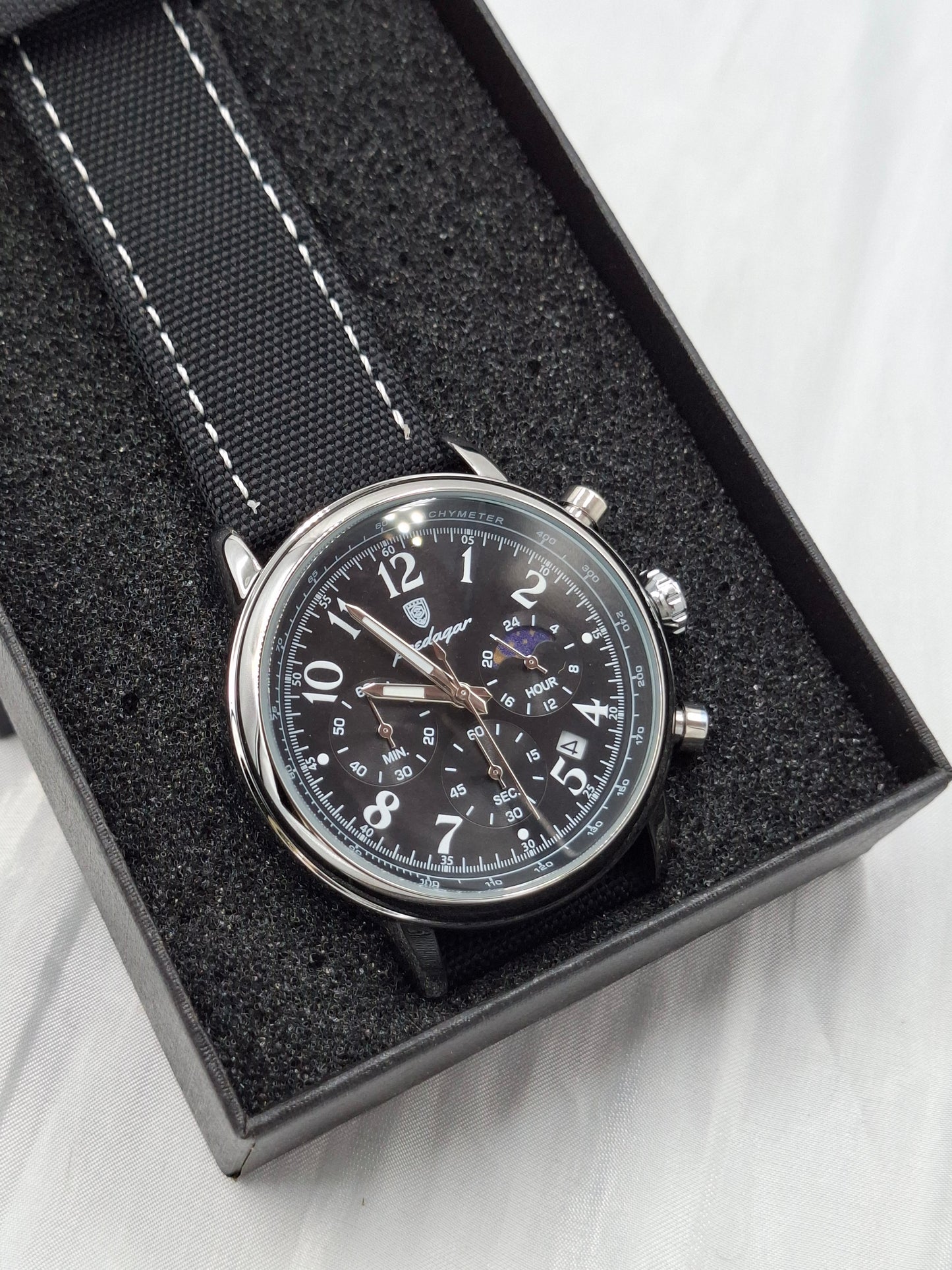 Black Stitched Poedagar Wristwatch