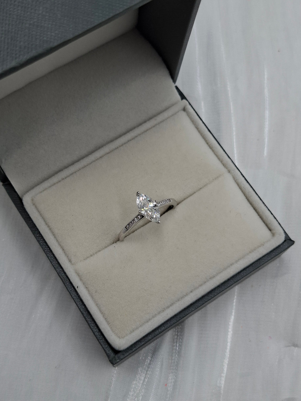 Valencia Moissanite Engagement Ring (adjustable)