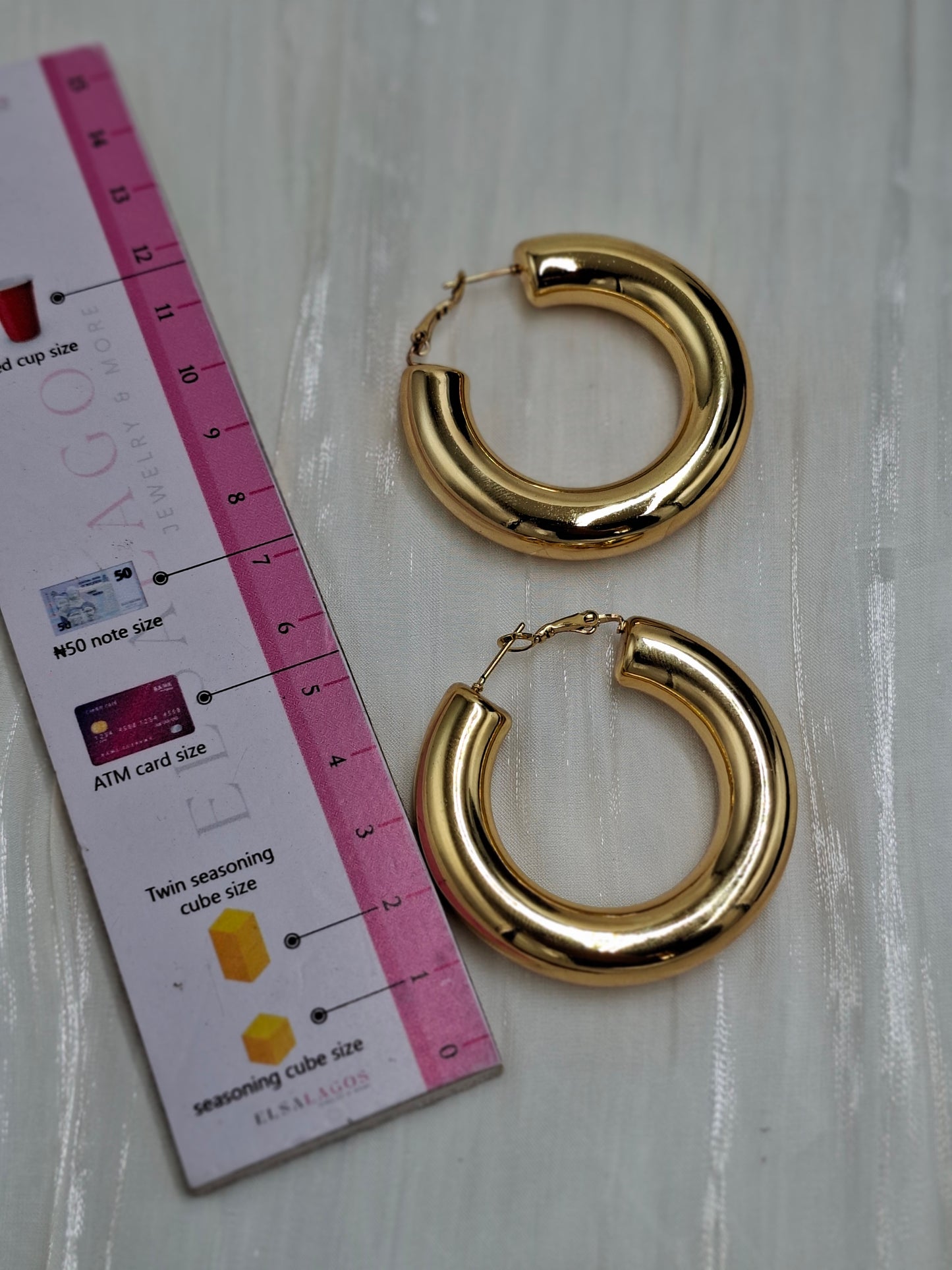 Round Hoops