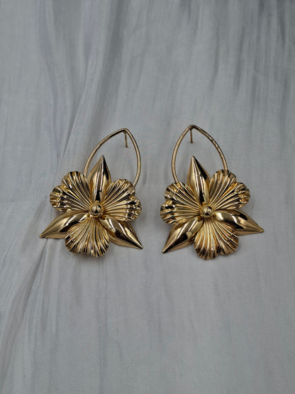 Hibiscus Drop Earrings