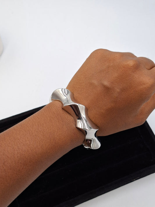Barb Bangle