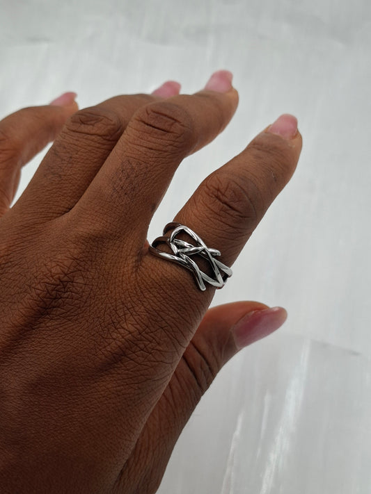 Silver Vine Ring (size 9)