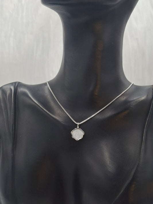 Scallop Necklace