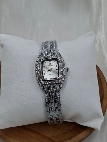 Yinka Watch