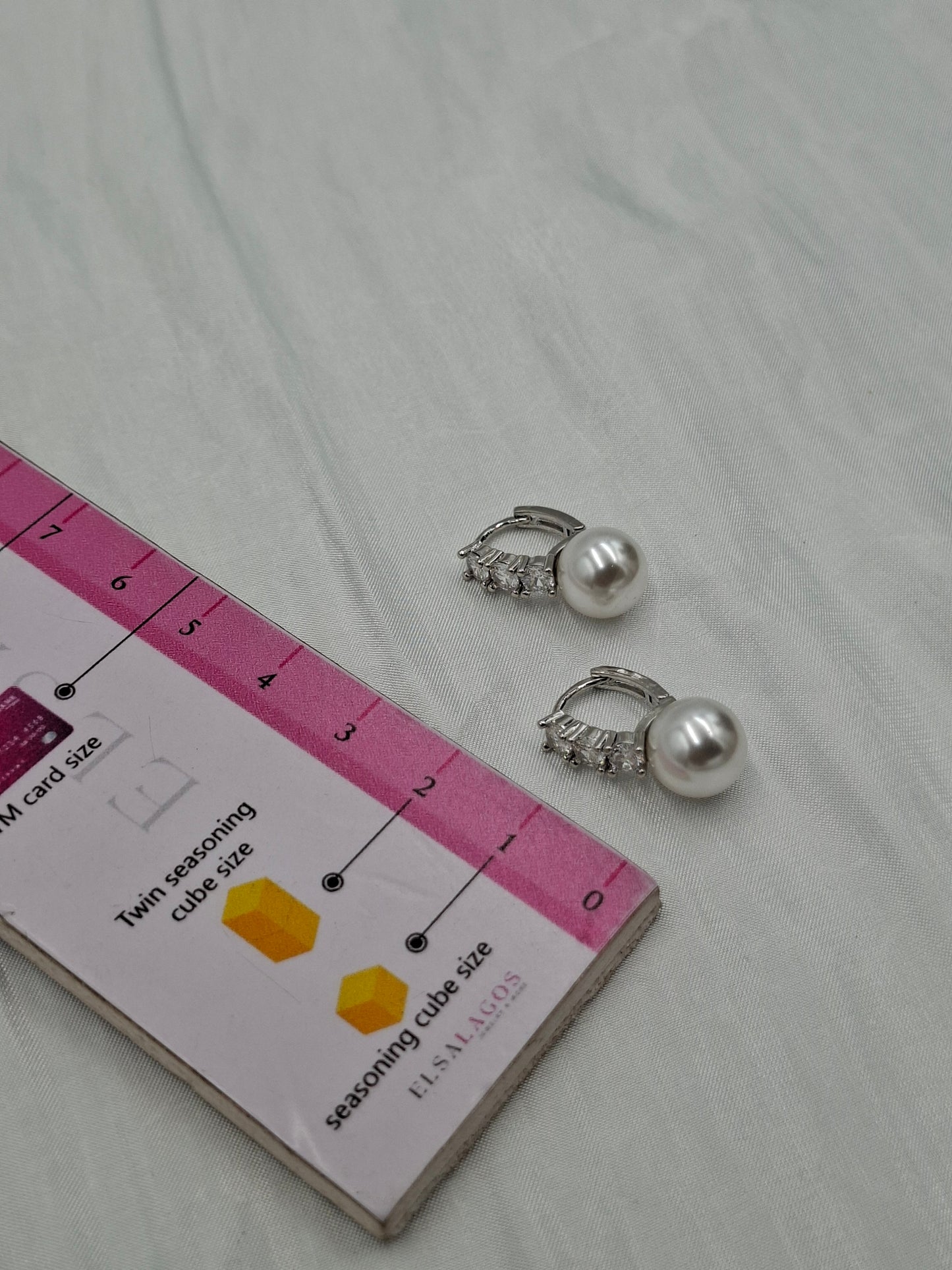 Dewdrop Pearl Earrings