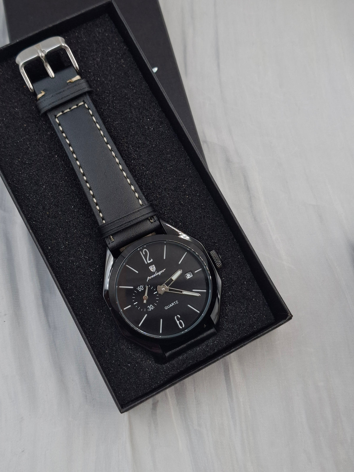 Dill Black Poedagar Wristwatch