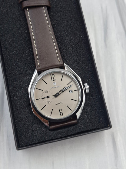 Dill Brown Poedagar Wristwatch