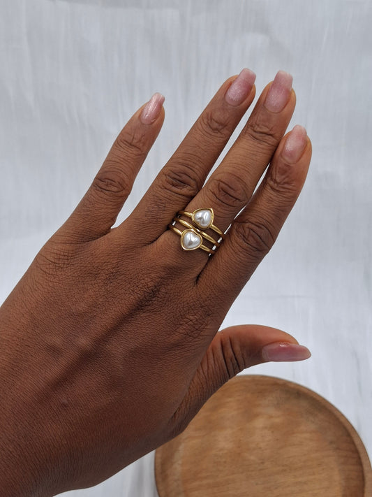 White Hearts Ring (size 7-10)